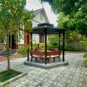 Chòi sân vườn thép lục giác đơn giản