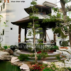 Chòi gỗ lim cũ lục giác