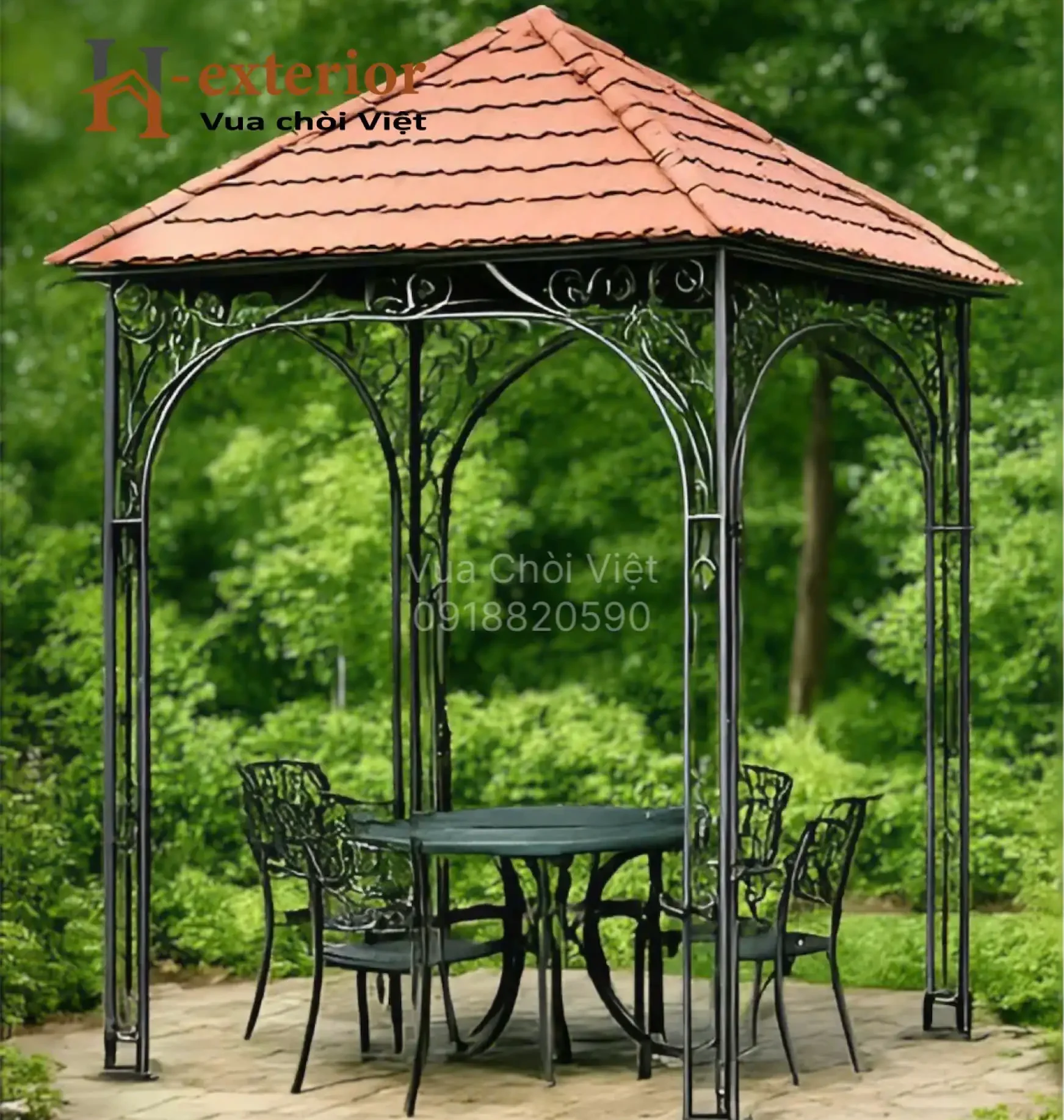 Trang trí với sắt uốn cong nghệ thuật kết hợp mái ngói đỏ