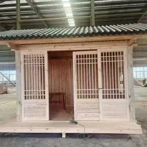 Lầu trà phong cách Nhật bằng gỗ đang trong quá trình sản xuất