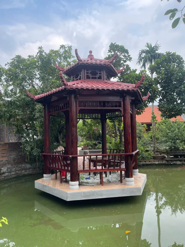 Lầu lục giác bằng gỗ thông dầu