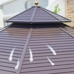 Mái nhà chòi với hai tầng bằng thép mạ kẽm dạng sóng