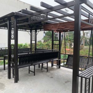 Nhà chòi sân vườn kèm xích đu