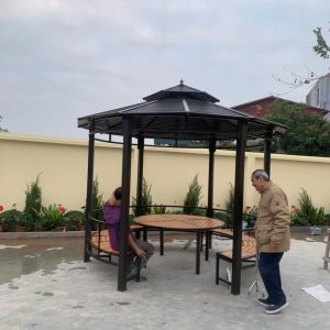 Nhà chòi sân vườn hình tròn bằng thép