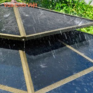Chòi sân vườn có mái bằng tấm nhựa polycarbonate chống nắng nóng và tia UV