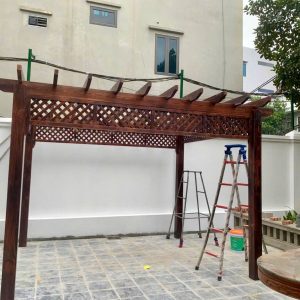 Giàn nho pergola bằng gỗ nguyên khối