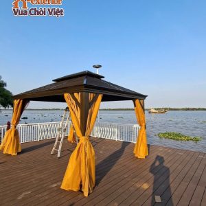 Nhà chòi gồm 4 cột bằng hợp kim nhôm bản rộng 12 cm chống han gỉ