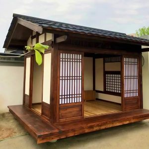 Nhà chòi gỗ phong cách Nhật hai mái