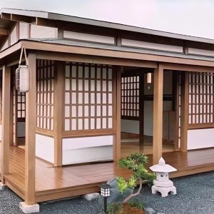 Tường nhà được làm bằng tấm nhôm nhựa màu trắng