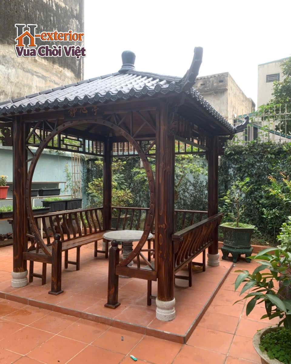 Chòi được hoàn thành lắp đặt bởi đội ngũ "Vua Chòi Việt"