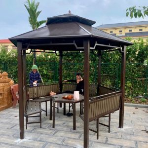 Chòi thép sân vườn lục giác mái kẽm