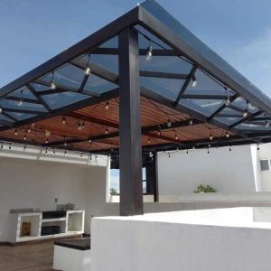 Mái che khung sắt lợp polycarbonate