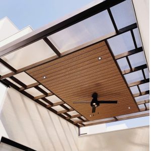 Mái che khung sắt lợp polycarbonate