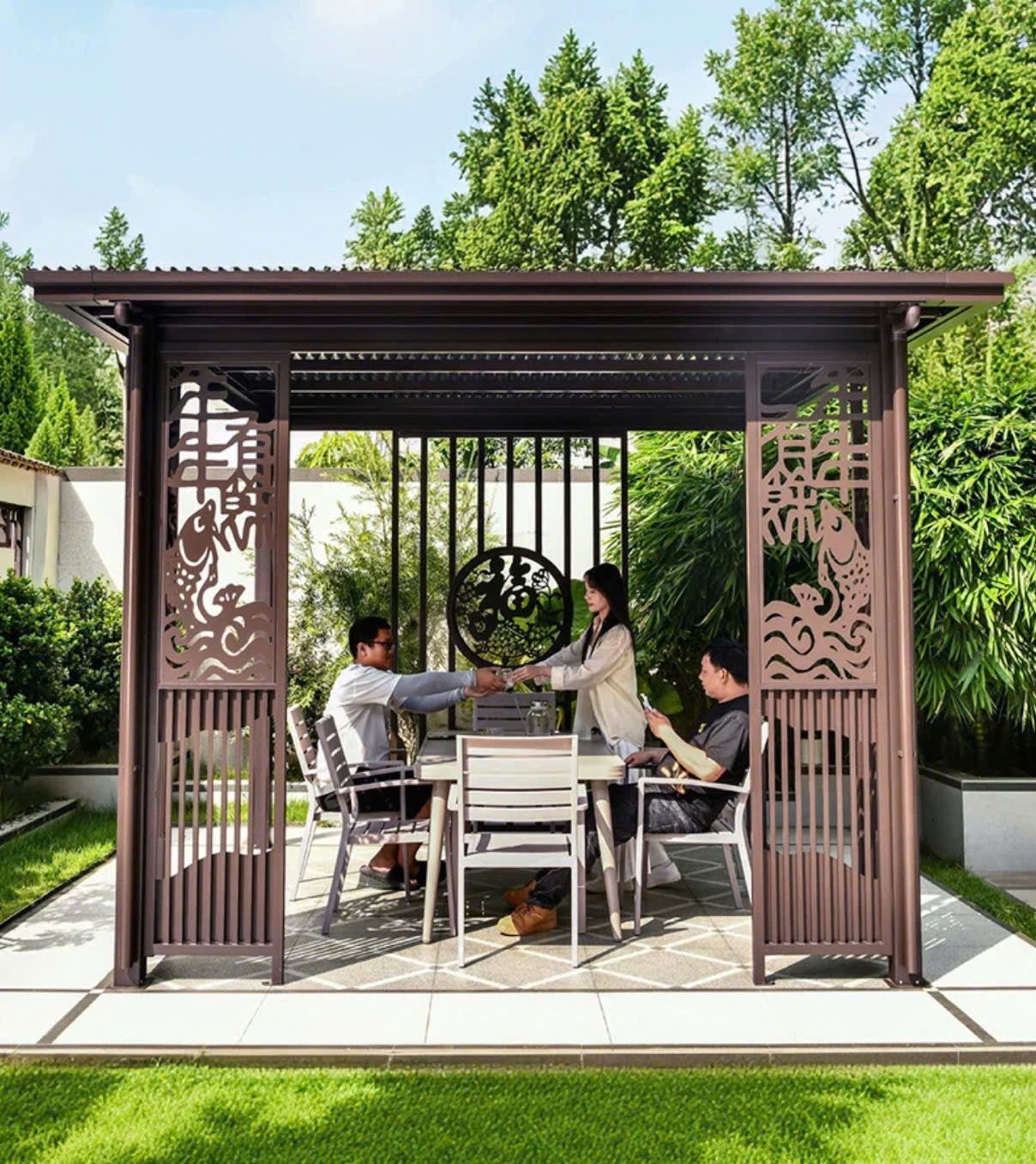 Chòi thích hợp cho việc tổ chức các buổi trò chuyện, tiếp khách