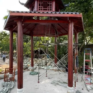 Chòi gỗ thông dầu siêu to